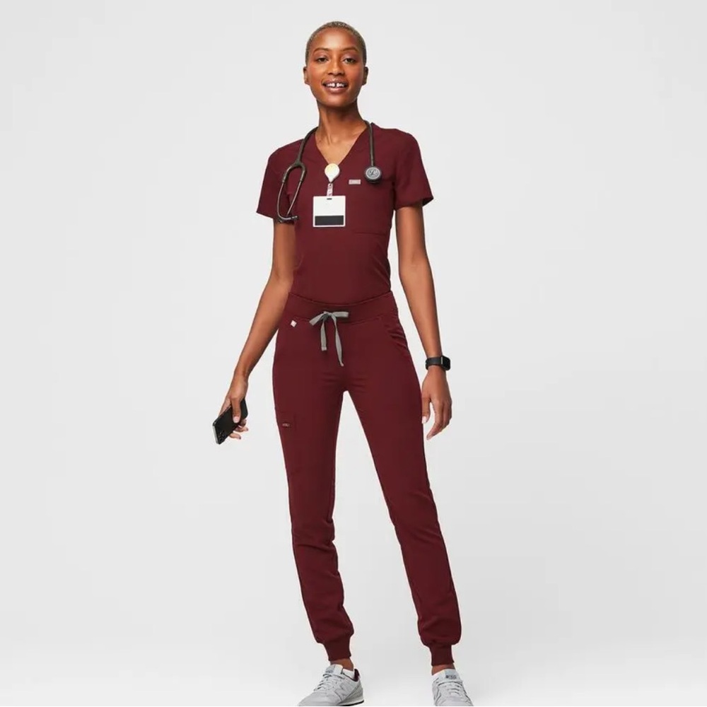 Women's Figs Set Burgundy Scrubs Small top + XS bottom